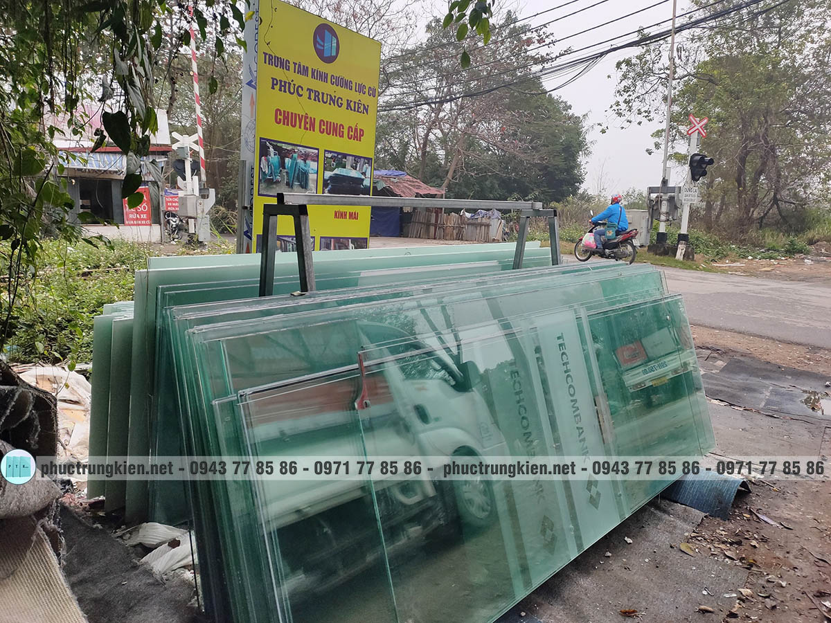 PHÚC TRUNG KIÊN CHUYÊN THU MUA THANH LÝ KÍNH CƯỜNG LỰC CŨ